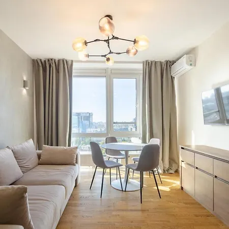 Petrovdom 11-120 In Rc Hoffman House, 34 Zolotoustivska Street * Kiew