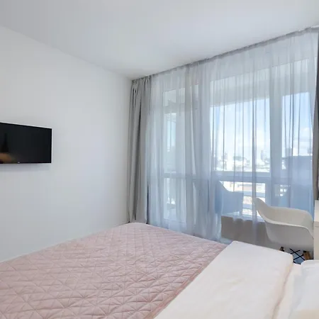 Apartment Petrovdom 11-120 In Rc Hoffman House, 34 Zolotoustivska Street