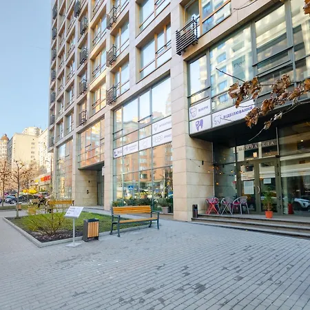 Petrovdom 11-120 In Rc Hoffman House, 34 Zolotoustivska Street Apartment